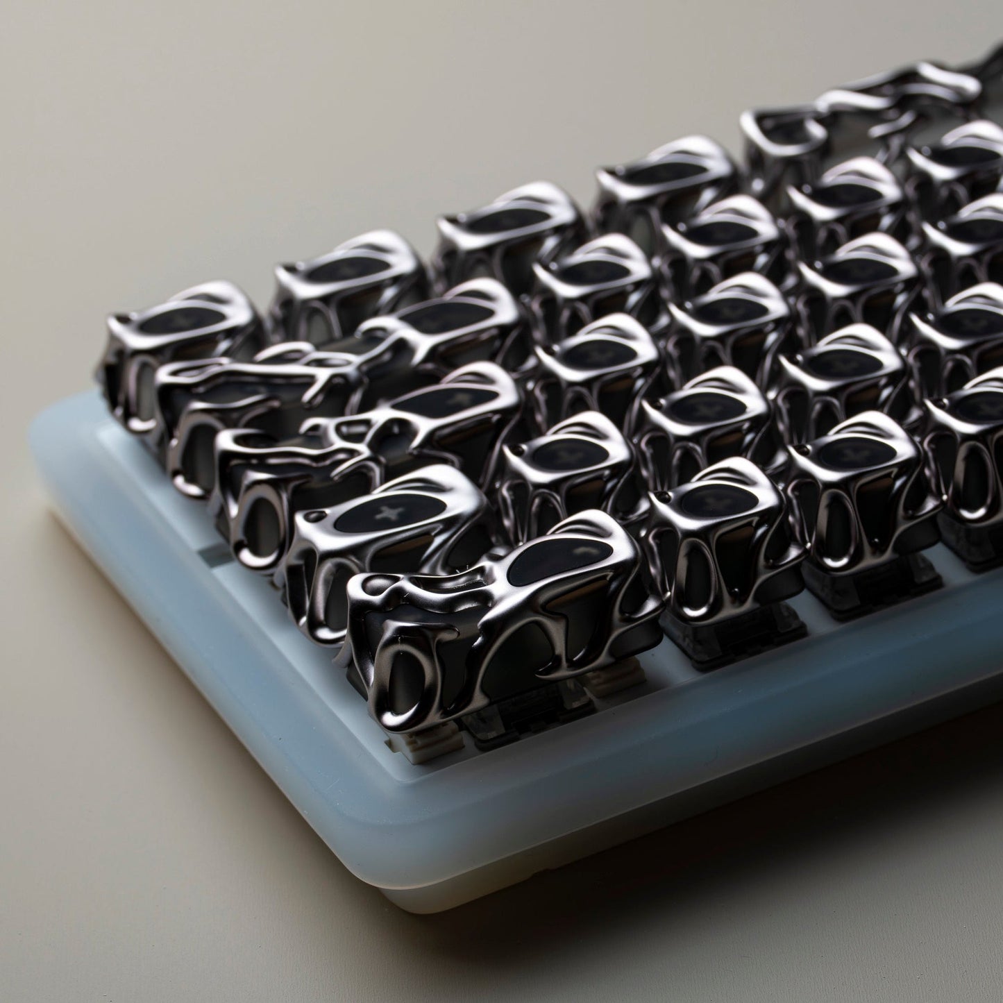 XVX Venom Themed Liquid Metallic Electroplating ABS+PC Keycap Set